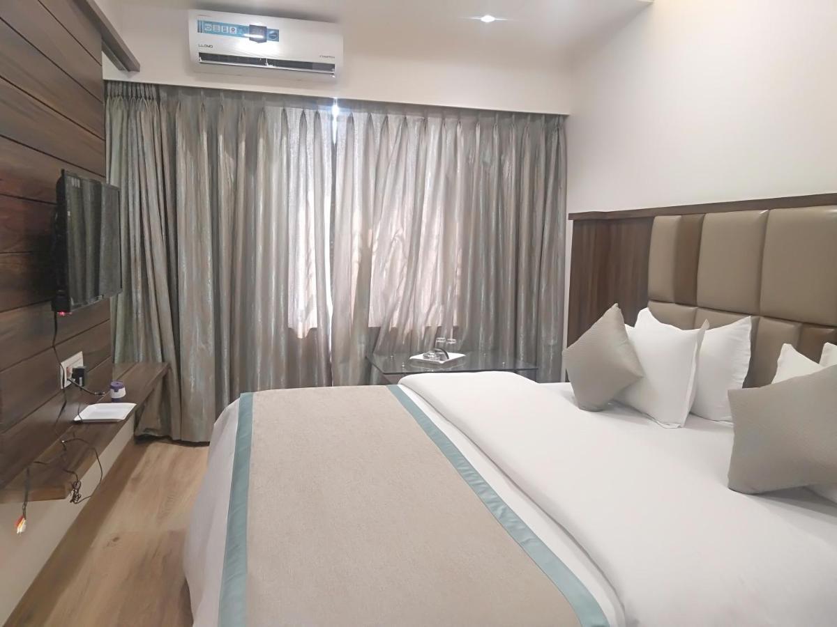 Hotel Shiv Sangram Ахмеднагар Экстерьер фото